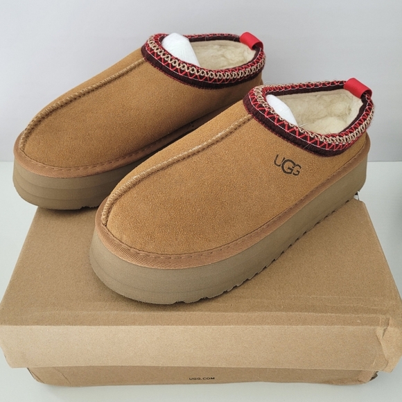 UGG Taz slippers 🔥 LAST ONE - Picture 5 of 10